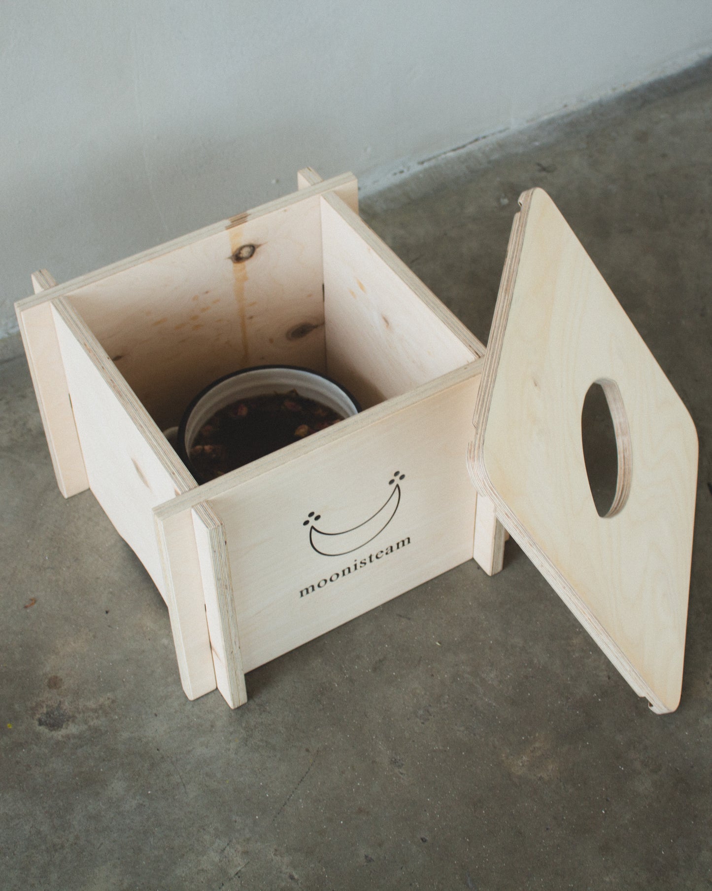 Handmade Wooden Yoni Steaming Chair – Complete Herbal Womb Healing Kit